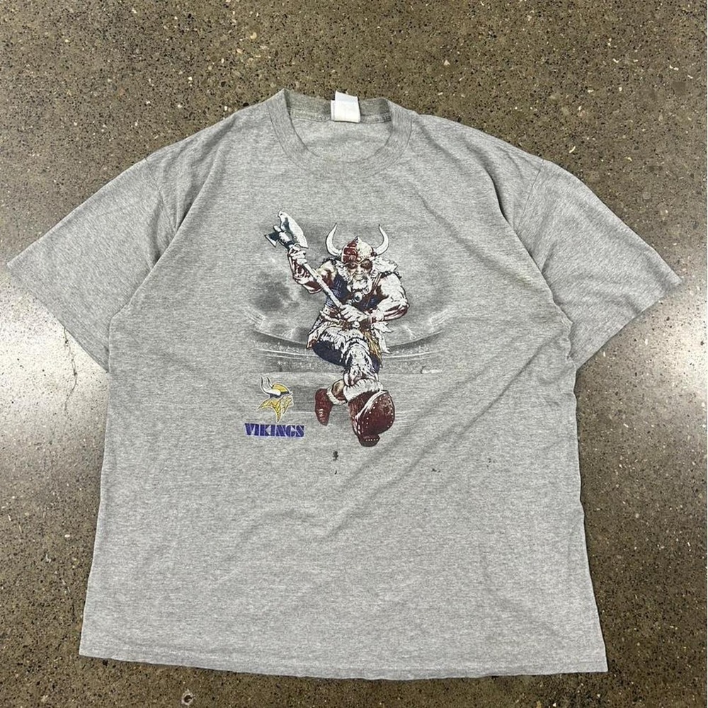 Vintage NFL Minnesota Vikings Gray T-Shirt (Size XL) Viking Graphic Y2K